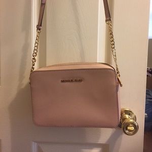 Michael Kors Jet Set cross grain leather crossbody